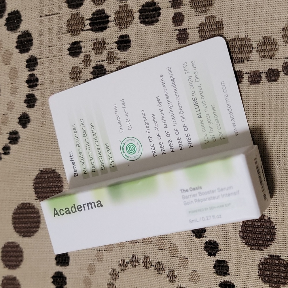Acaderma The Oasis Barrier Booster Serum 8ml